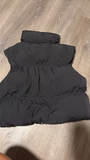 Amazon Cropped Vest thumbnail 2