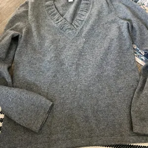 Charter‎ Club gray cashmere sweater size M thumbnail 6