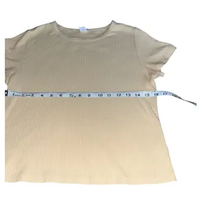Old Navy Tan Ribbed Short-Sleeve Top (Medium) thumbnail 4