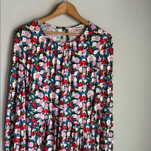 Boden Alexandra Blouson Jersey Dress 8 thumbnail 5