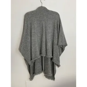 Beryll Cashmere Serape | Light Gray Oversized Blanket Scarf With‎ Stretch Size M thumbnail 7