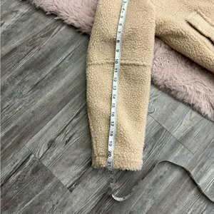 Vince Women's Button Front Sherpa Jacket Size S thumbnail 4
