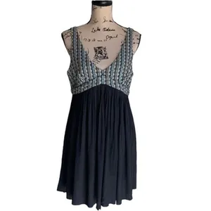 Ladakh Anthropologie Trapeze Dress Size 4 thumbnail 2