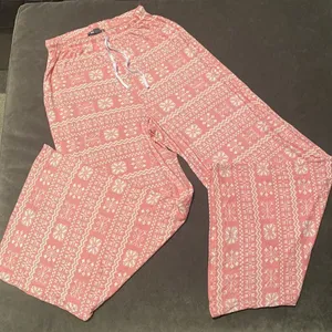 Missguided Women’s Pink Long Sleeve Pajamas Size 4 NWOT thumbnail 7