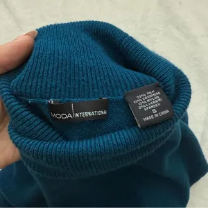 Moda Internacional Cashmere Silk Sweater | Women’s Longsleeve turtleneck sweater thumbnail 2