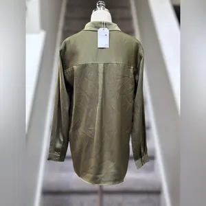 NEW MINKPINK Anissa Button Up Long Sleeve Satin Blouse Women’s S Olive Green‎ thumbnail 9