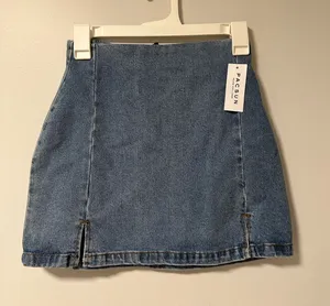 Brandy Melville Skirt thumbnail 1