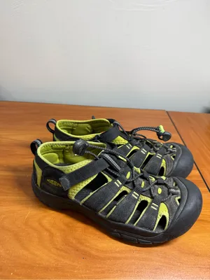Keen Newport‎ H2 Women's Black Yellow Hiking Sandal Bungee Outdoor Water Shoe W6 thumbnail 6