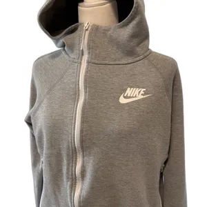 Nike | Tech Fleece Full Zip Hoodie in Grey Size Small Cotton Blend 930757-063 thumbnail 8