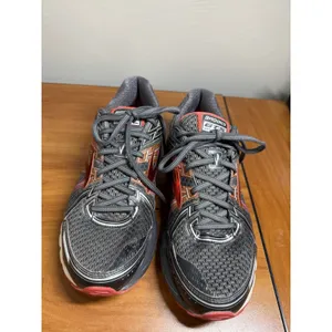 Brooks Adrenaline GTS 17 Shoes Women 10.5 B Gray Running Comfort Walking Sneaker thumbnail 4