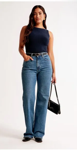 Abercrombie 90s Ultra Relaxed High-Rise Jeans thumbnail 1