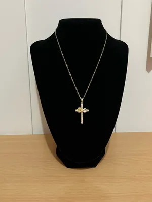 Beautiful cross necklace Gold thumbnail 3