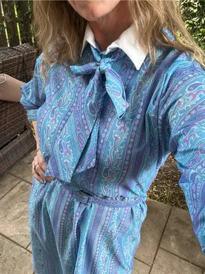 Vintage 80s blue paisley belted dress Size 10 thumbnail 2