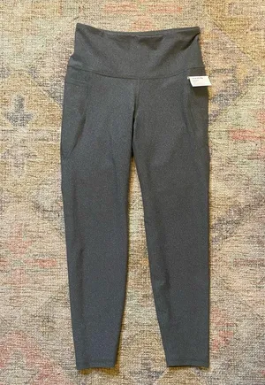 Old Navy NWT!! High-Rise Power Soft Leggings in GREY thumbnail 7