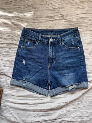 SHEIN Blue Denim High-Waist Jean Shorts thumbnail 4