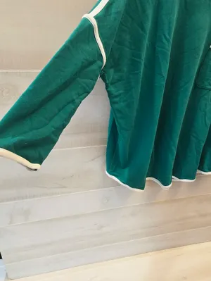 {XS/S} Tuckernuck Tnuck Sport Green And White Terry Farah Pullover Top thumbnail 5