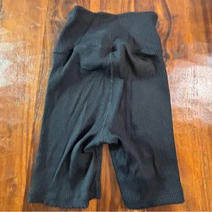 Year of Ours Ribbed V-Waist Biker Shorts Black XS High Rise Activewear USA thumbnail 2