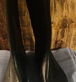 Vintage English leather and sheep lined boots thumbnail 8
