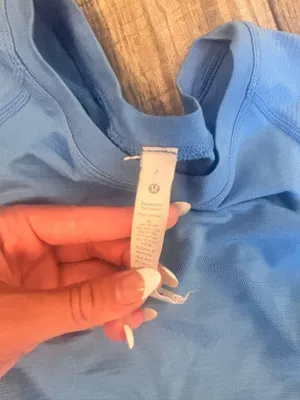 Lululemon Swiftly Tech Short Sleeve thumbnail 2