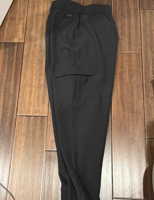 Mondetta Black Stretch Cargo Commuter Pant thumbnail 3