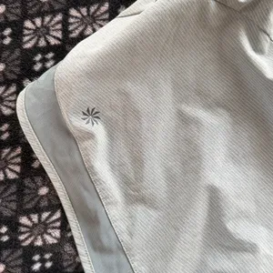 Athleta Mesh Racer Run Shorts 4” thumbnail 2