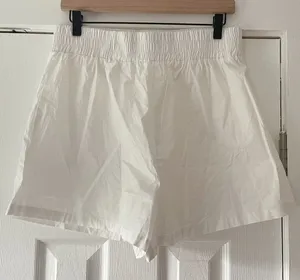 White Fox White Cotton Shorts‎ NWOT Size XL thumbnail 1