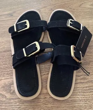 Forever 21 Women’s Black Sandals thumbnail 1