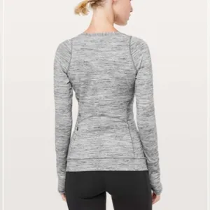 Lululemon Athletica Cypress Kiss long sleeve‎ space dyed top gray size 6 thumbnail 2