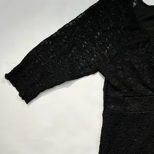 Elegant Black Lace Top Size L thumbnail 3
