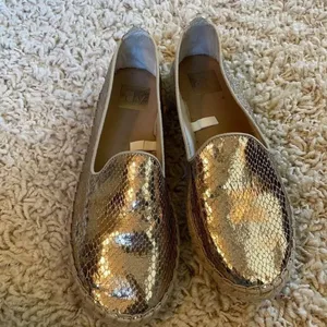 DV Dolce Vita for Target Canvas Gold Metallic Flat Espadrilles Shoes Size 9 thumbnail 2