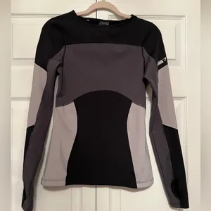 Gymshark Illusion Long Sleeve Top size M thumbnail 3