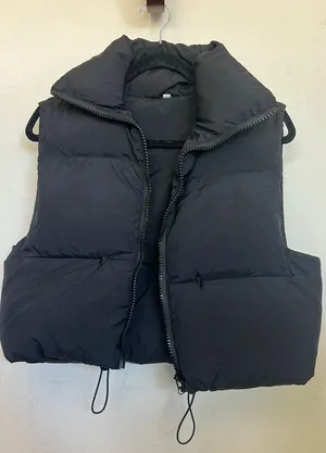 Amazon Cropped Puffer Vest thumbnail 1