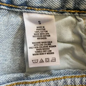 Aeropostale Womens Low Rise Cargo Jeans Light Wash Blue Straight‎ Leg Size S thumbnail 7
