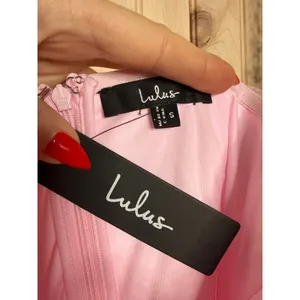 NWT Lulus Delightful Beauty Pink Mesh Strapless Ruched Ruffled Maxi Dress Size S thumbnail 7