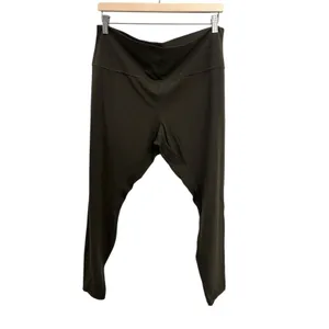 NWT Lululemon Align HR Pant 28” Dark Olive Size 18 Authentic ( SOLD OUT) thumbnail 5