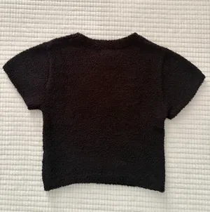 Cozy Black Short-Sleeve Fuzzy Top Size S thumbnail 2