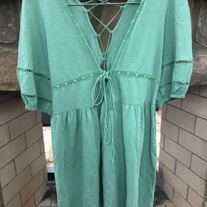 ASOS Green Lace-Up Dress gorgeous easy wear! Like new lace up back -llace trim thumbnail 1