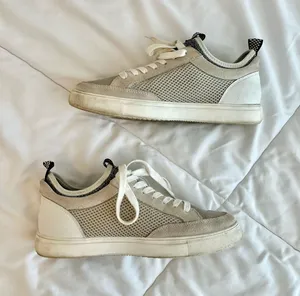 Steve Madden sneakers thumbnail 1