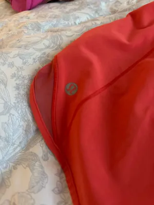 Lululemon Hotty Hot Shorts 4 Tall thumbnail 3