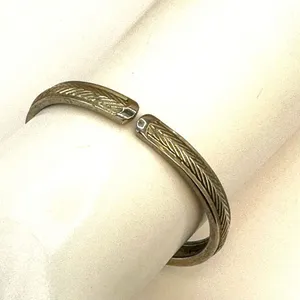 Vintage gold tone bracelet watch abalone face thumbnail 7