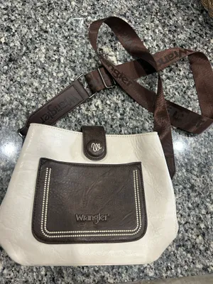 Wrangler Leather Cream and Dark Brown Two-Tone Crossbody Bag thumbnail 1