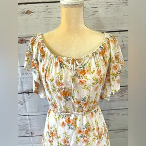 Cupcake and Cashmere Woman’s White Floral Lightweight Raylon Dress Size Large thumbnail 2