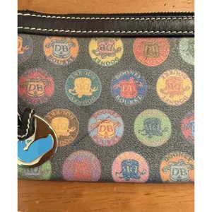 Y2K Dooney &‎ Bourke Wristlet Multicolor Circle Stamp Medallion Logo Design thumbnail 7