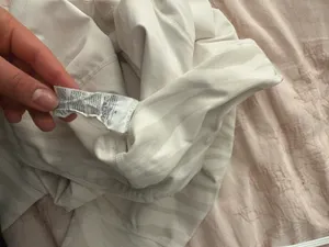 Old Navy Joggers thumbnail 4