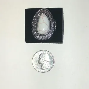 White Faux Howlite Teardrop Statement Ring thumbnail 3