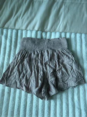 aerie Mauve Textured Ruffle Shorts thumbnail 6