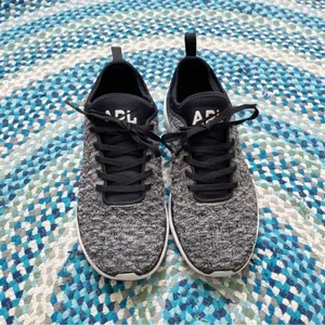 APL‎ Shoes thumbnail 4