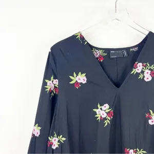ASOS Women's Floral Embroidered Drop Waist Mini Dress Size 10 Black Boho Chic‎ thumbnail 4