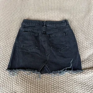 Pacsun Distressed Black Denim Mini thumbnail 2