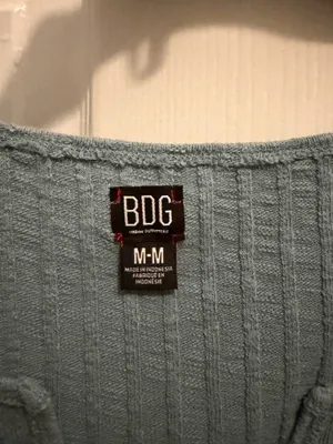 Urban Outfitters Top thumbnail 2